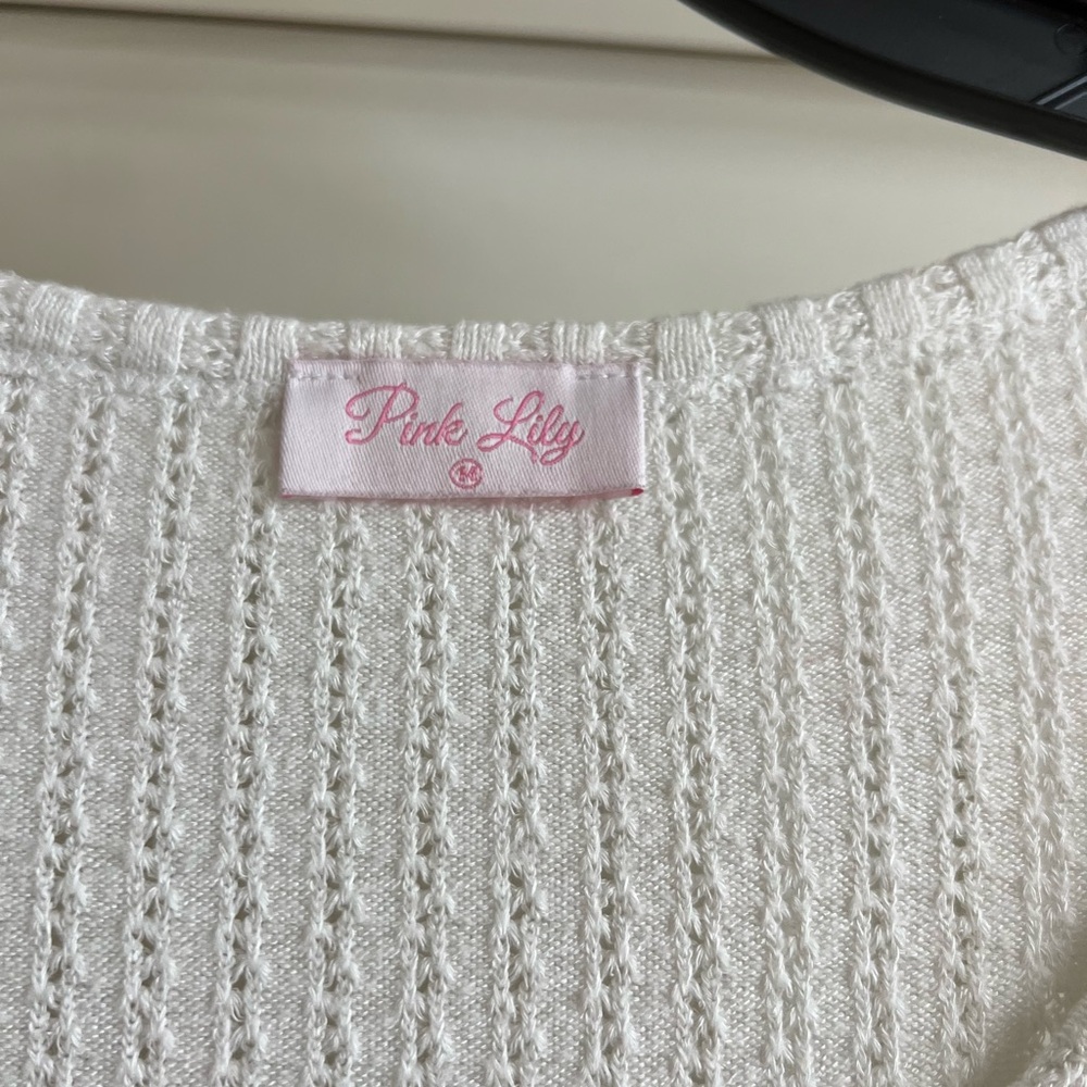 Pink Lily Leopard Print Sleeve Women's Top - Picture 3 of 3
